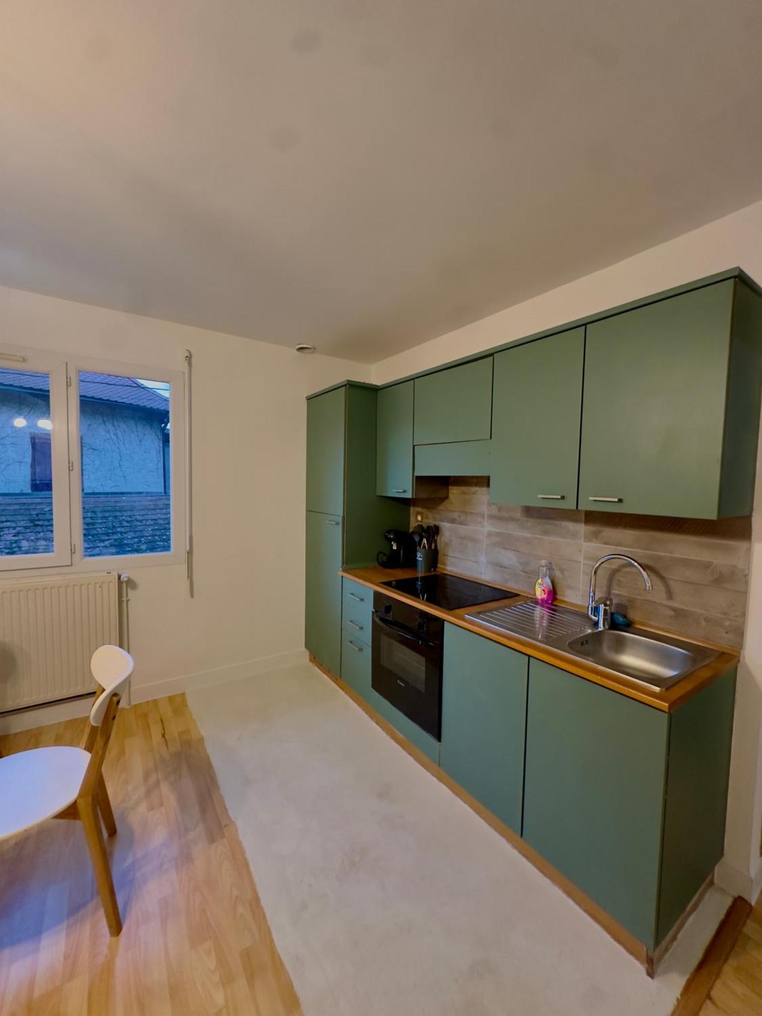 Appartement Chloe Du Lac Montferrat  Eksteriør billede