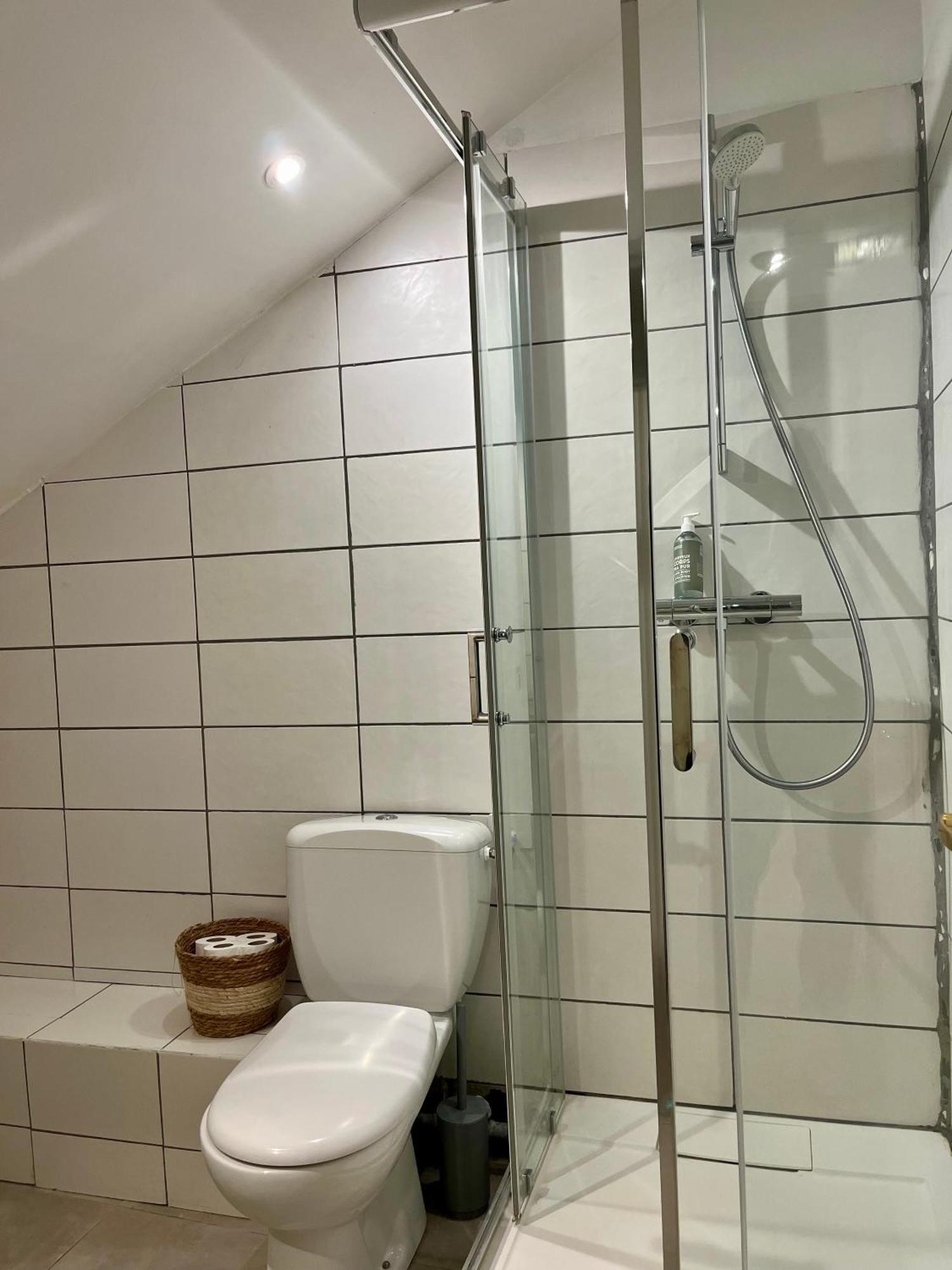 Appartement Chloe Du Lac Montferrat  Eksteriør billede