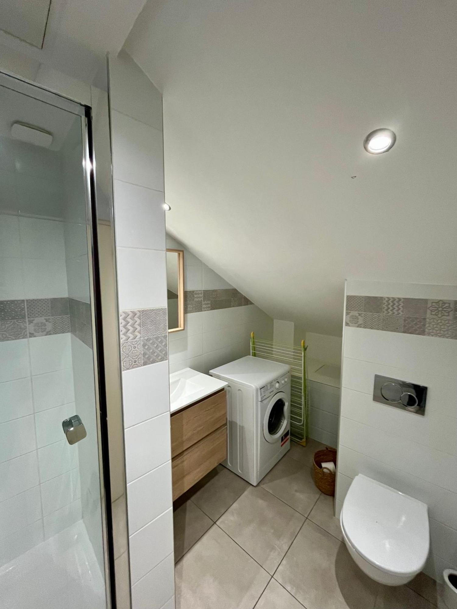 Appartement Chloe Du Lac Montferrat  Eksteriør billede
